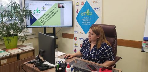В рамках 18 Международной выставки «ЖКХ России» РЦОК СПб НП «ЖКХ Контроль» провел Круглый стол по теме: «СПОСОБЫ РАЗВИТИЯ ГРАЖДАНСКОЙ АКТИВНОСТИ В СФЕРЕ ЖКХ. ГОСУДАРСТВЕННЫЙ И ОБЩЕСТВЕННЫЙ КОНТРОЛЬ В СФЕРЕ ЖКХ».